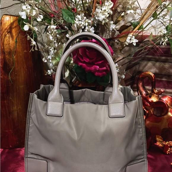 Tory Burch Elegant Gray Tote - Picture 2 of 11